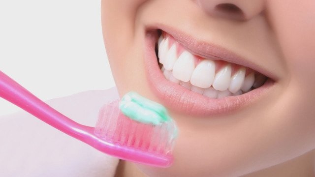 Ustna higiena v različnih življenjskih obdobjih