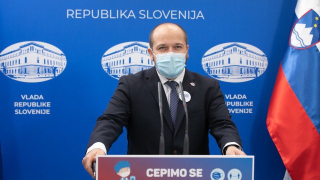 Minister Poklukar: Poteka največja mobilizacija zdravstvenega kadra v zgodovini samostojne Slovenije