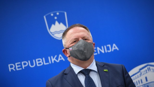 Vlada sprošča nove storitvene in trgovinske dejavnosti