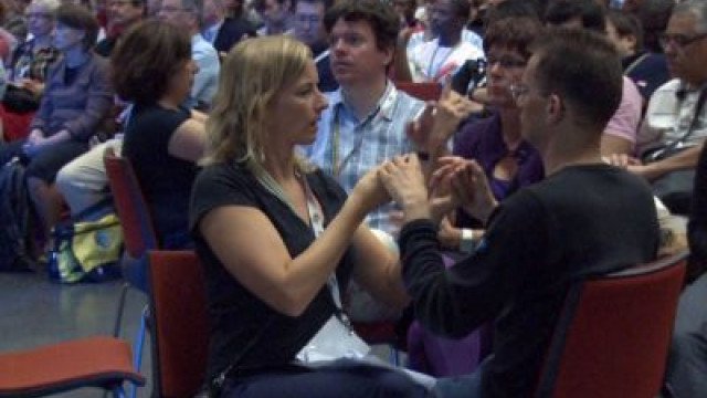 WFD 2011 - Znakovni jezik in študije gluhih