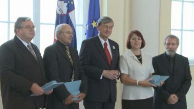 Predsednik Türk odlikoval Zvezo