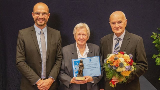 Prizadevanja Meri Möderndorfer za človekove pravice gluhih