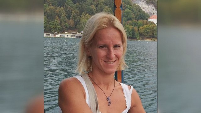 Irena Varžič - Z dodelitvijo implanta, se pot do razumevanja šele začne