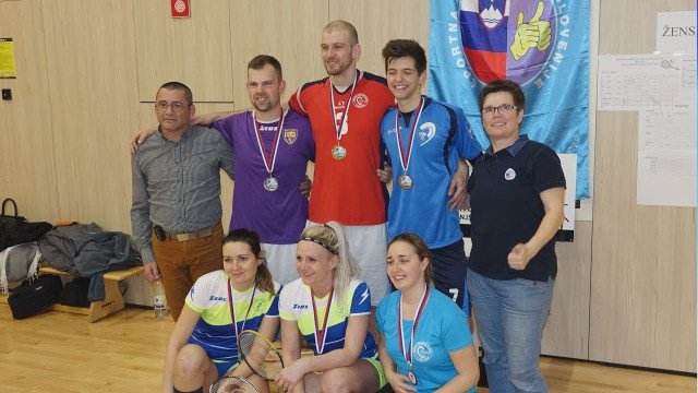 Jakofčič in Škofova državna prvaka v badmintonu