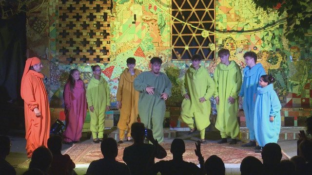 Puf Buf – gluhi otroci na odru festivala Reciklart