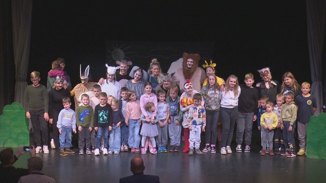 Tihe stopinje: Domžale v znamenju otroškega gledališča v ZJ