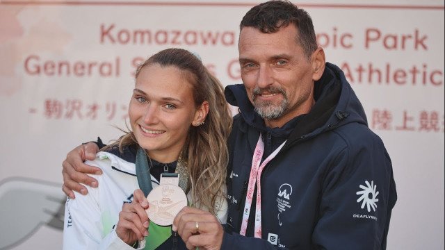 Leja blesti še z bronom v sedmeroboju, Iris znova izjemna četrta