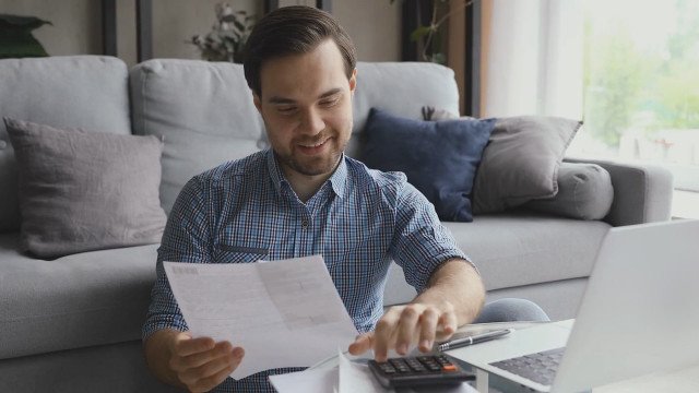 Dohodnina: Preverite izračun in roke