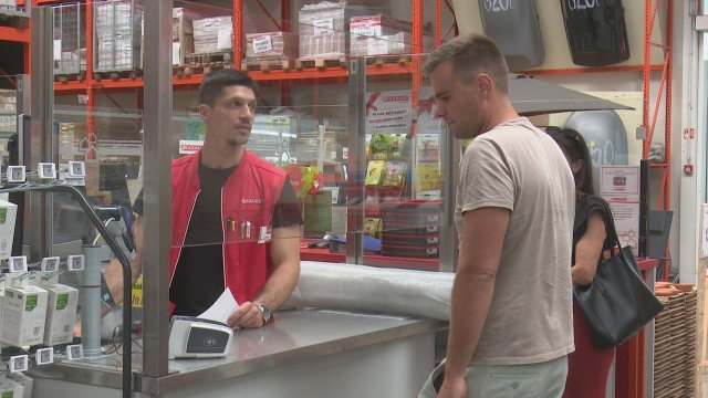 Nasmejani blagajnik Aledin Redžič